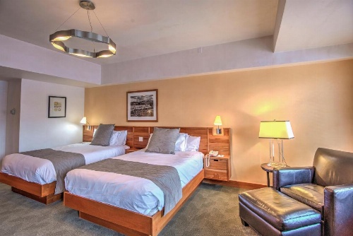 Camel's Garden Hotel image 16