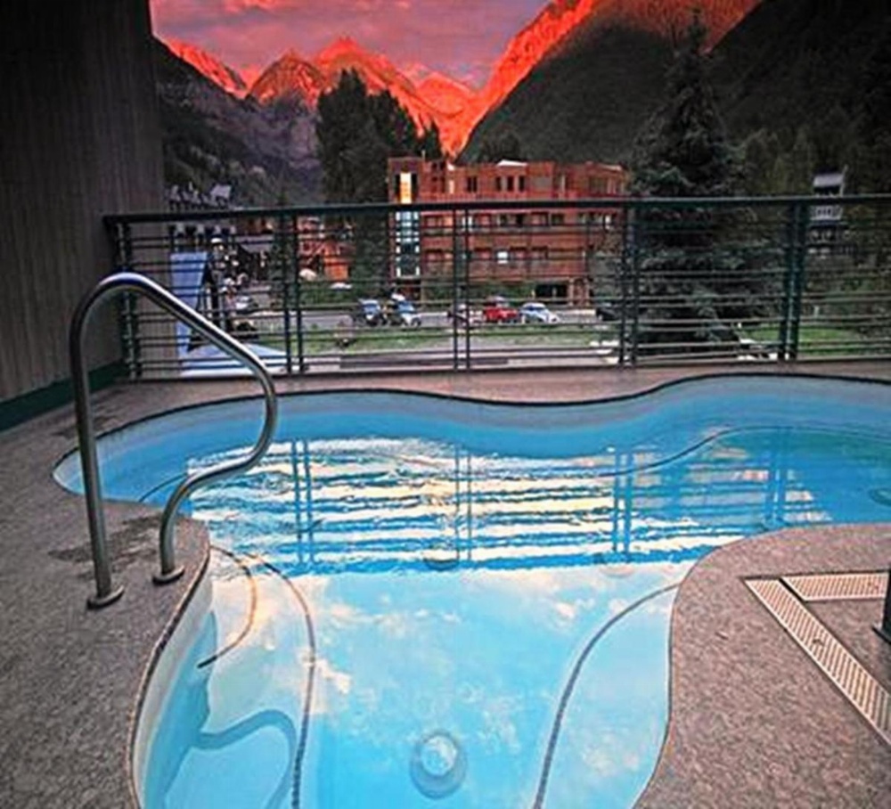 Camel's Garden Hotel Image 23