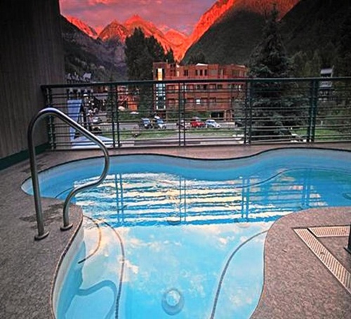 Camel's Garden Hotel image 23